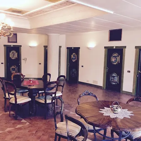 La Lanterna Bed & Breakfast 3*