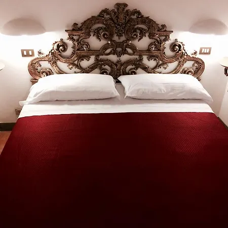 La Lanterna Bed and breakfast