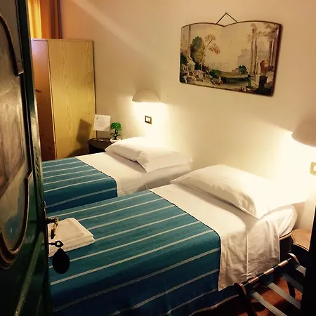La Lanterna 3*
