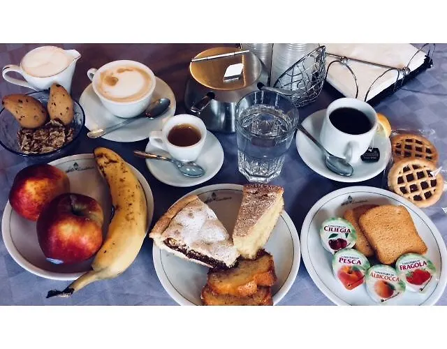 La Lanterna Alojamento de Acomodação e Pequeno-almoço 3*